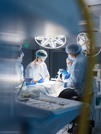Surgery-being-performed-by-the-best-sleep-apnea-surgeon-in-Beverly-Hills-and-his-team Surgery-being-performed-by-the-best-sleep-apnea-surgeon-in-Beverly-Hills-and-his-team